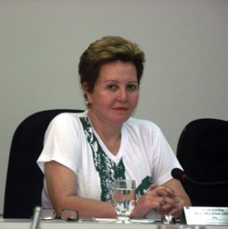VISITA DE ANASTASIA: Vereadora repudia veementemente truculência contra manifestantes representes dos professores – Catarina Valle ameaçada de prisão heloisa cerri - manifestantes